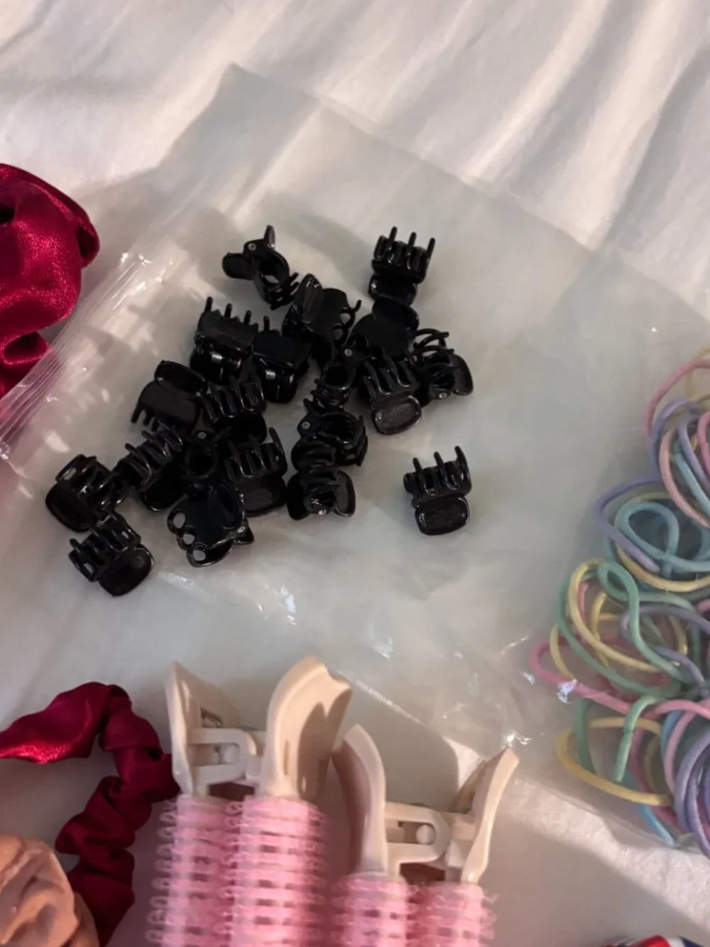 Hair Accessories Bundle Set – Scrunchies, Clips, Bobby Pins & More